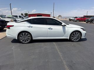 2024 Nissan Altima SL FWD - Exterior Side Passenger